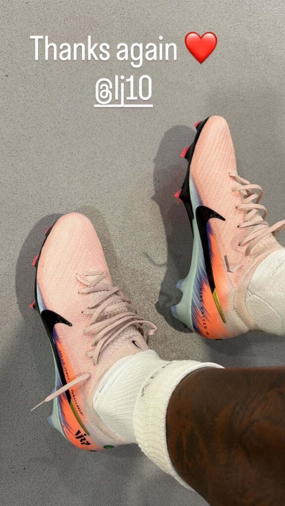 Image via Vinicius / IG