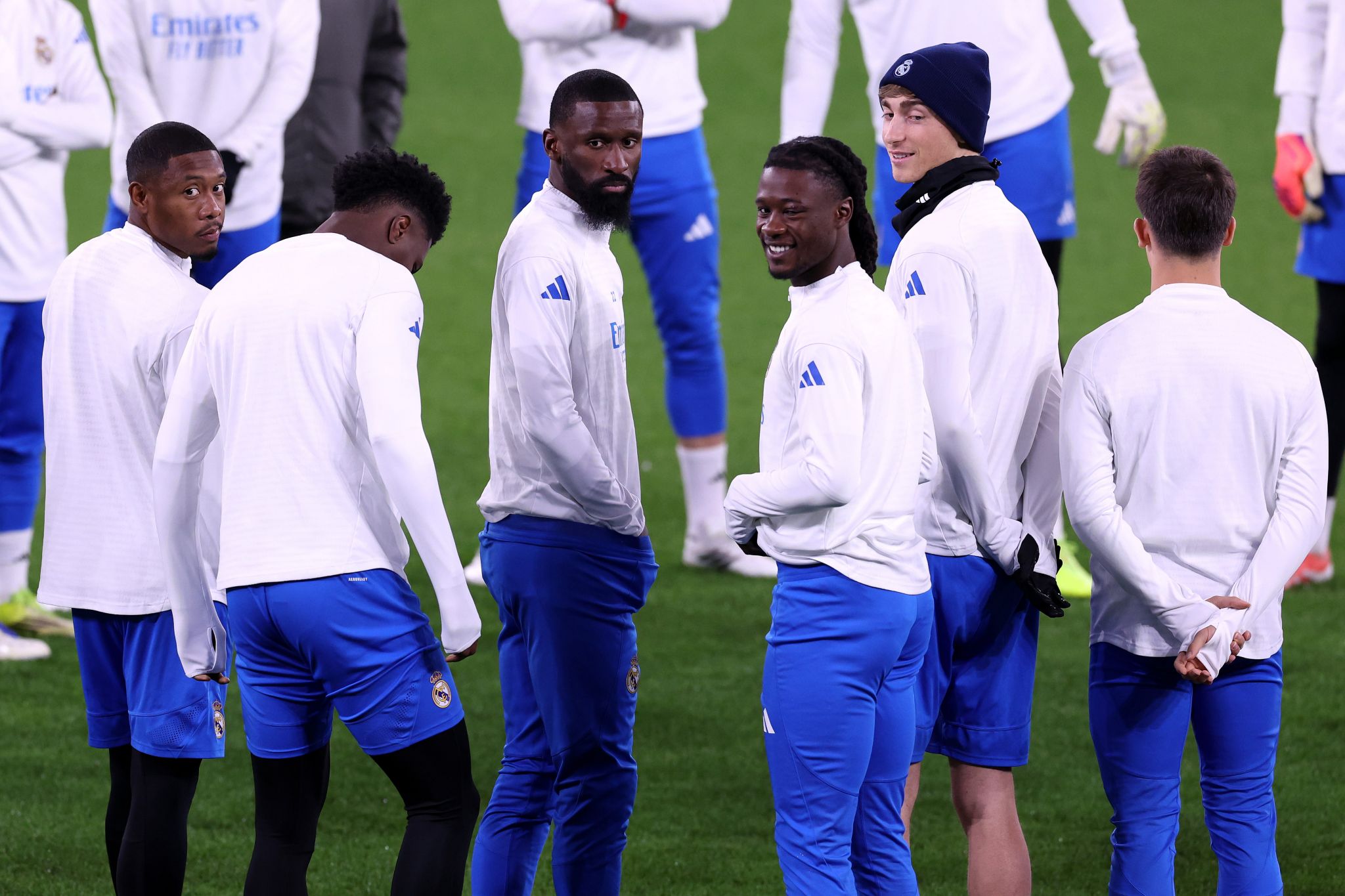 Arsenal offered chance to sign Real Madrid midfielder